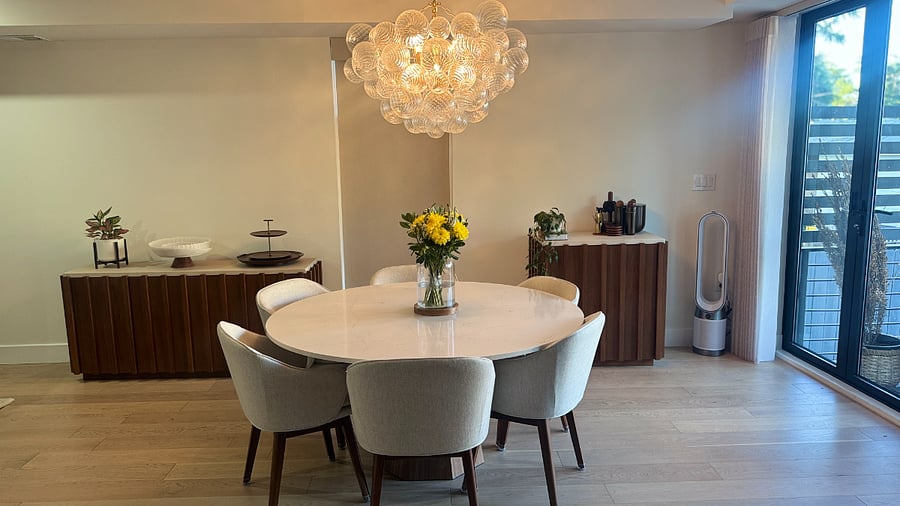 Dining room table