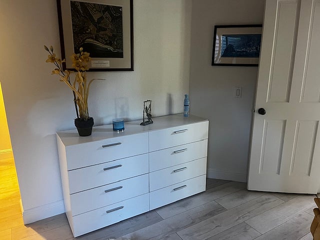 bedroom dresser