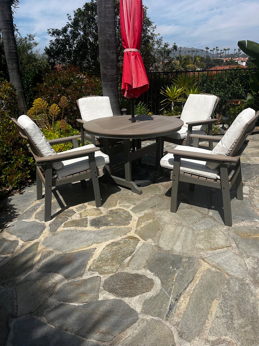 outside dinning