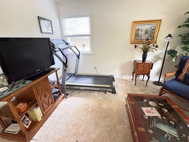 Suite sitting area: with TV (Roku) Netflix included, and treadmill.