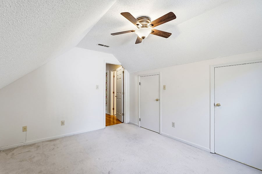 Secondary Bedroom