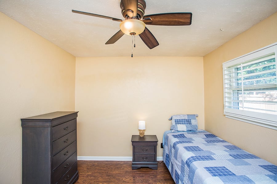 Furnished Finder property 1007158_1 photo 11