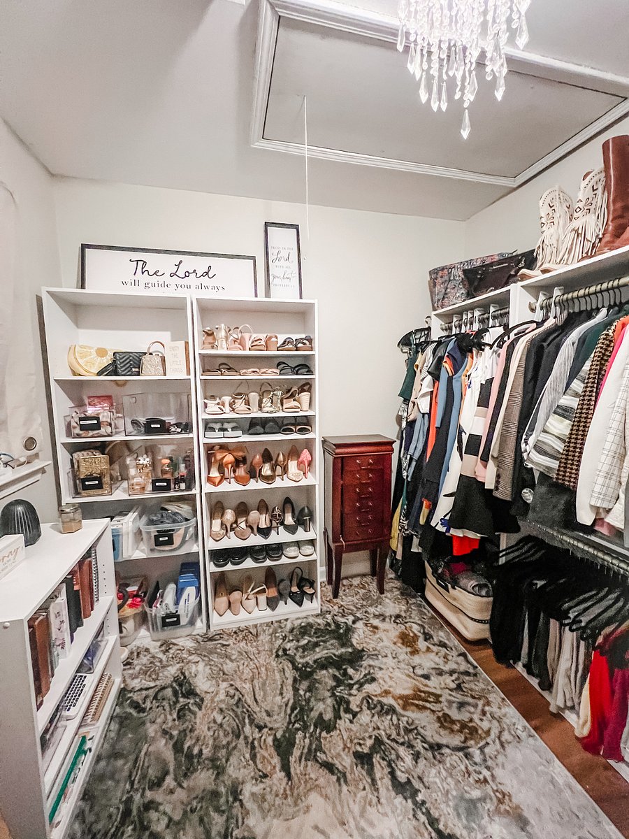Master Closet 
