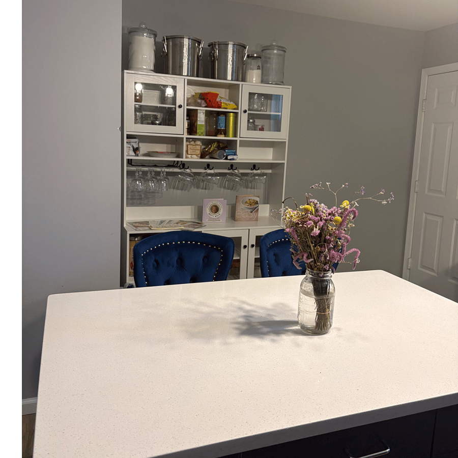 Kitchen pantry