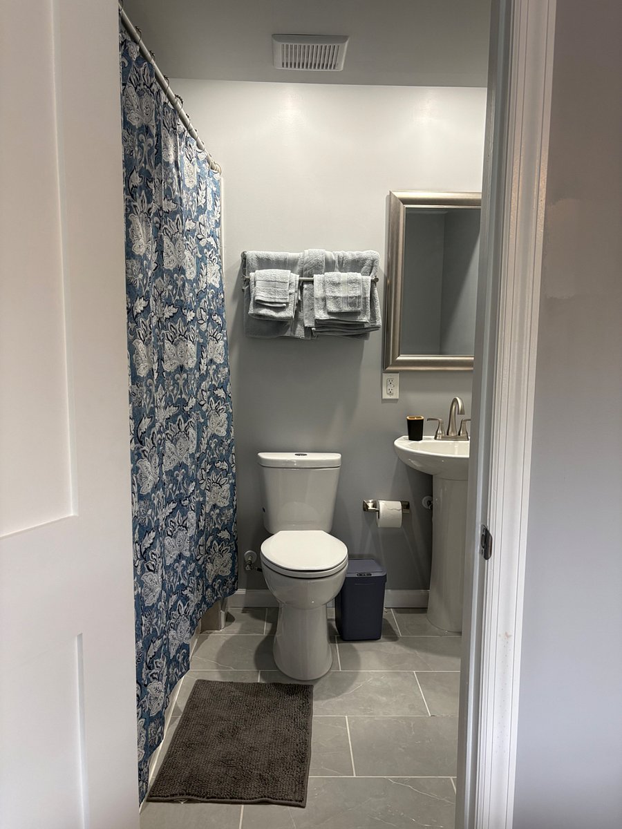 Furnished Finder property 1007187_1 photo 13