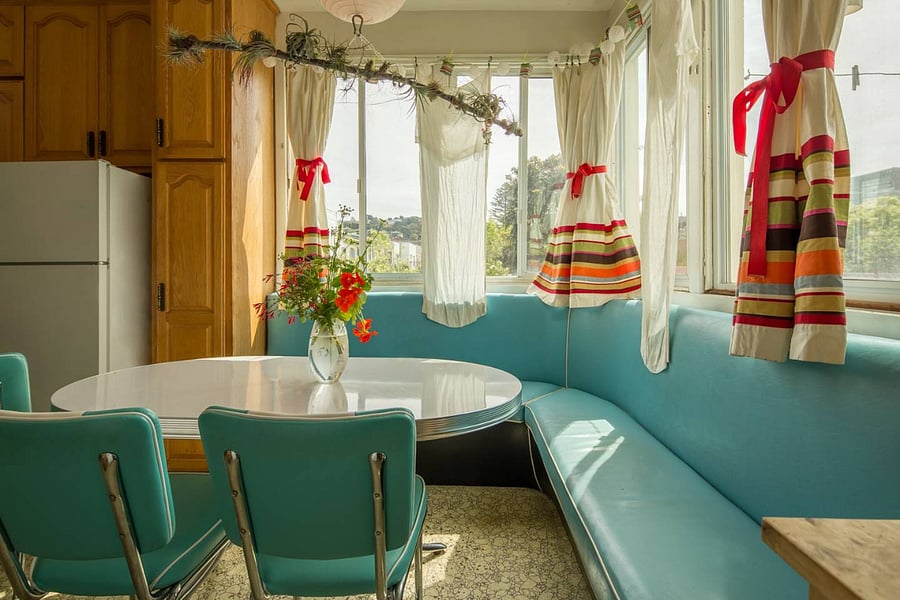 Blue Dinette