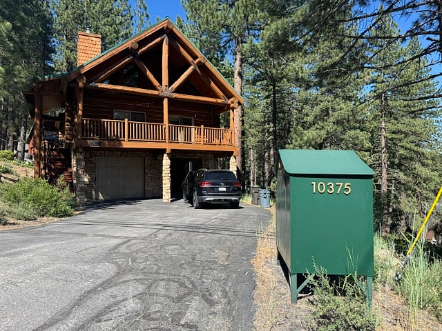 Bear box for garbage & recycling