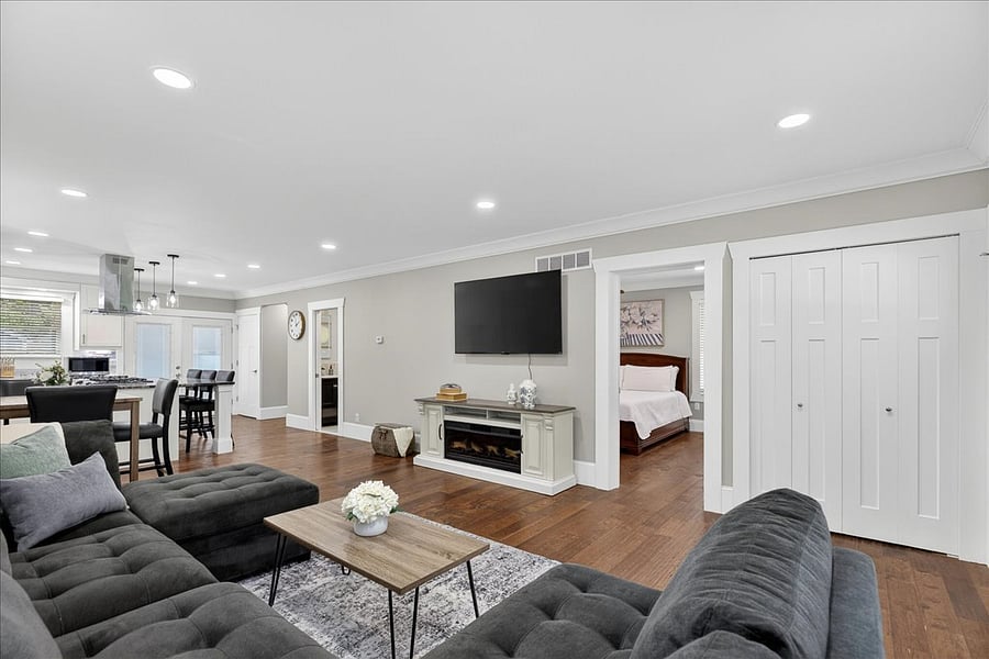 Furnished Finder property 1007240_1 photo 13