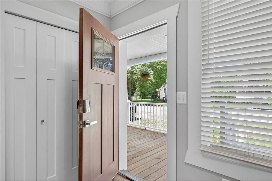 Furnished Finder property 1007240_1 photo 12