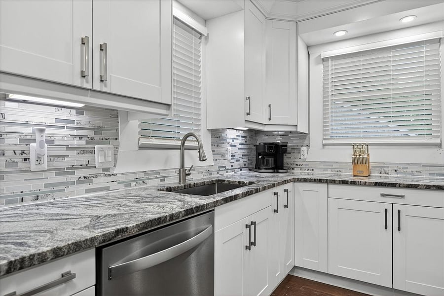 Furnished Finder property 1007240_1 photo 7