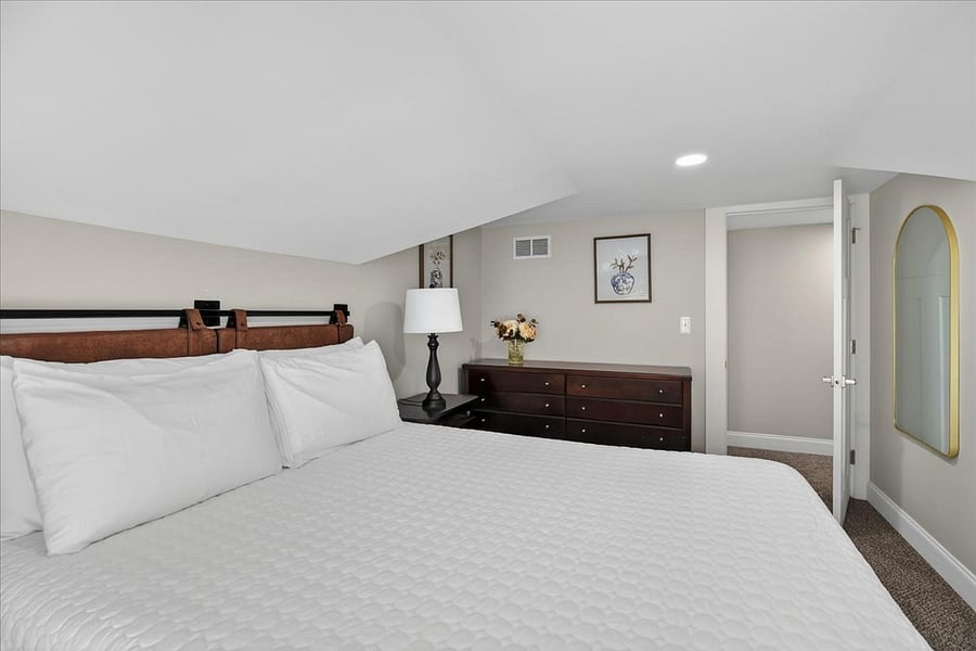 Furnished Finder property 1007240_1 photo 29