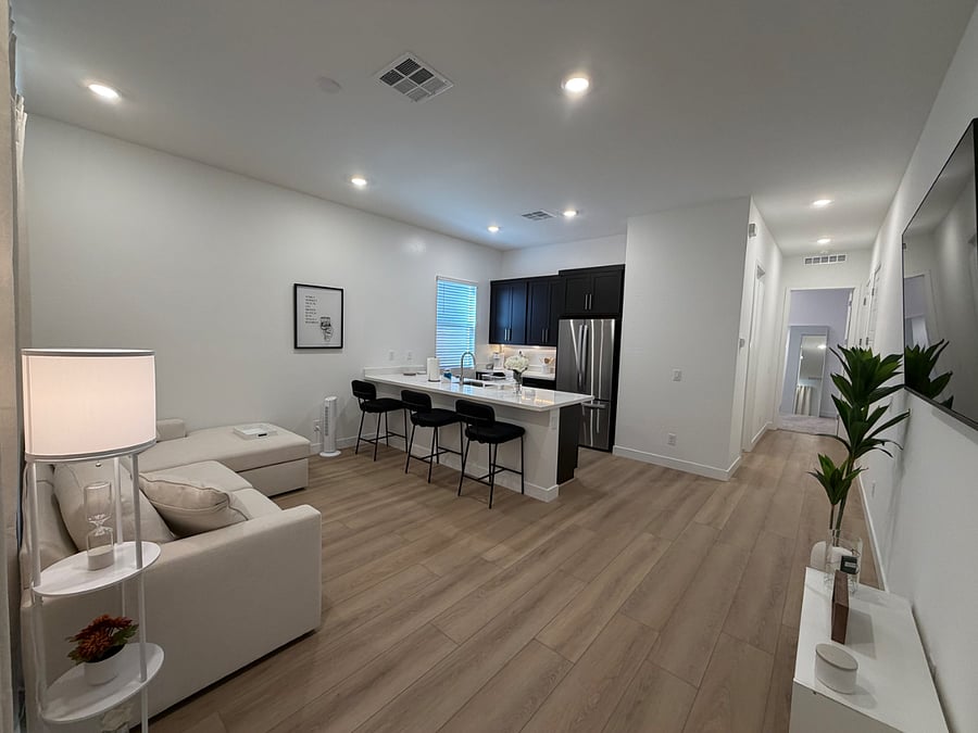 Furnished Finder property 1007276_1 photo 3