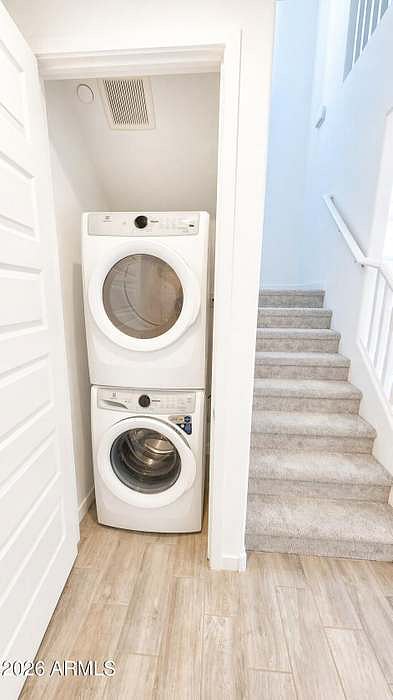 Furnished Finder property 1007277_1 photo 2