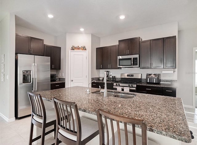Furnished Finder property 1007295_1 photo 7