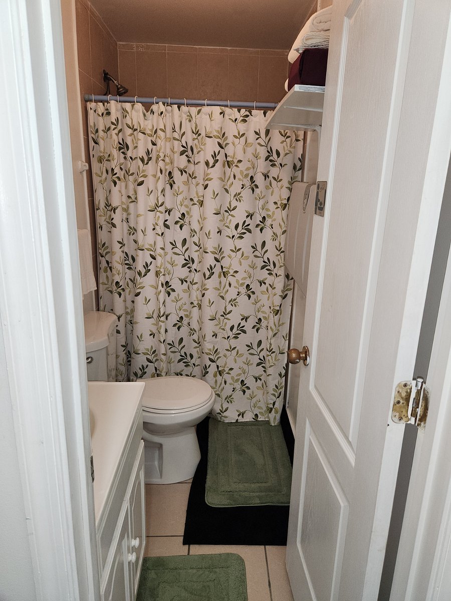 Furnished Finder property 1007296_1 photo 11