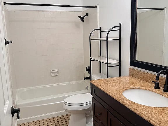 Furnished Finder property 1007307_1 photo 7
