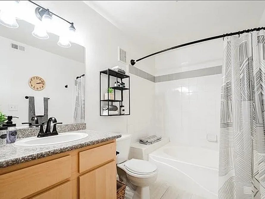 Furnished Finder property 1007315_1 photo 2