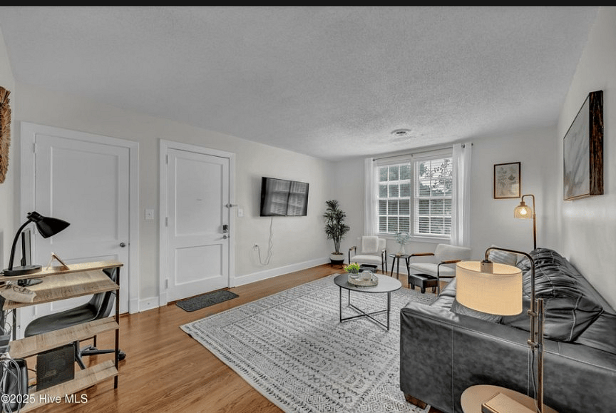 Furnished Finder property 1007329_1 photo 5