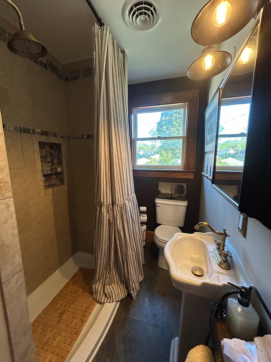 Furnished Finder property 1007332_1 photo 17