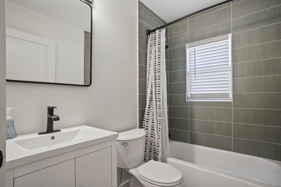 Furnished Finder property 1007338_1 photo 10