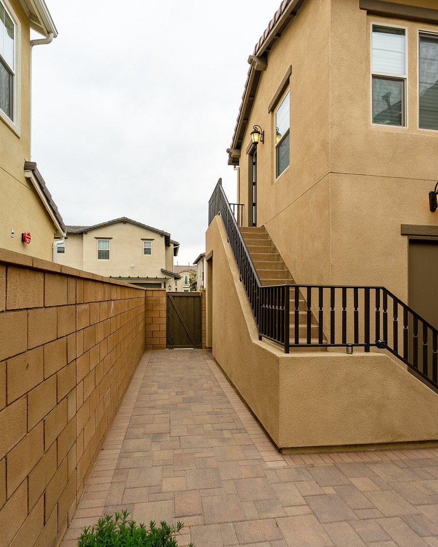 Furnished Finder property 1007342_1 photo 10