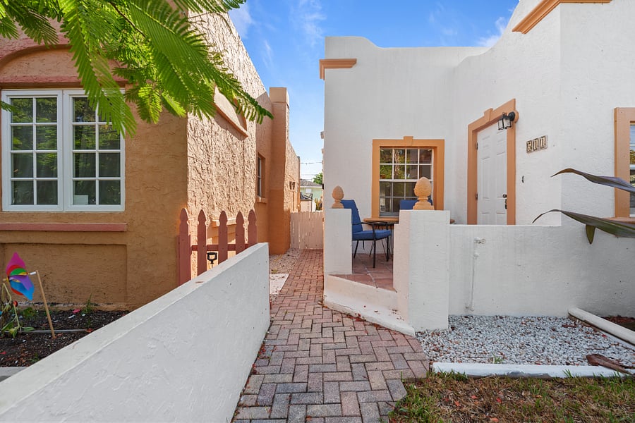 Furnished Finder property 1007361_1 photo 1