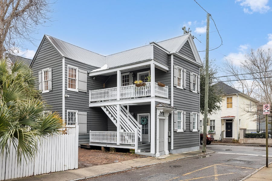 Apartment Building