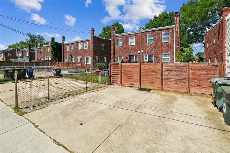 Furnished Finder property 1007419_1 photo 28