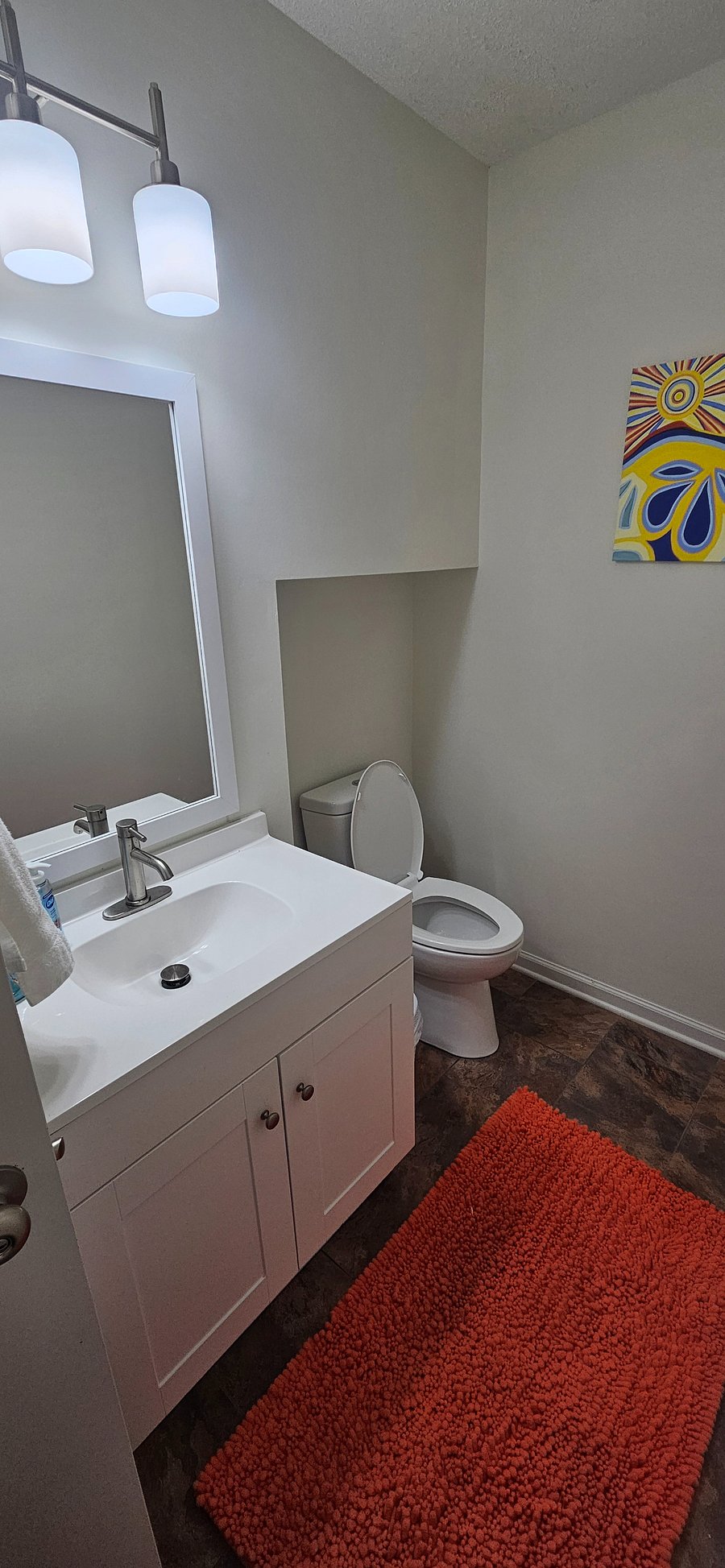 1st Floor Bathroom