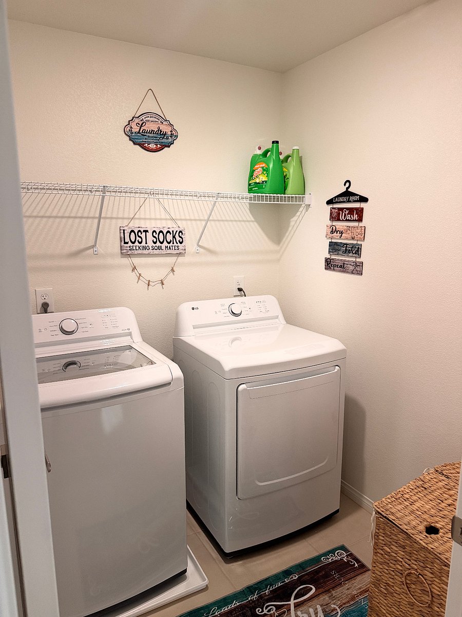 Furnished Finder property 1007435_1 photo 24