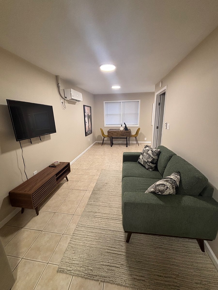 Furnished Finder property 1007436_1 photo 8