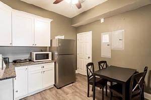 Furnished Finder property 1007440_1 photo 4