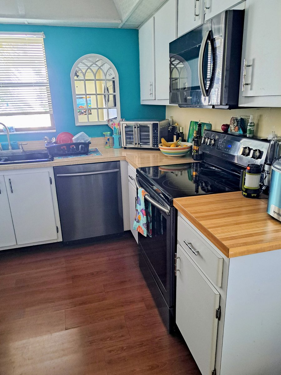 Furnished Finder property 1007447_1 photo 3