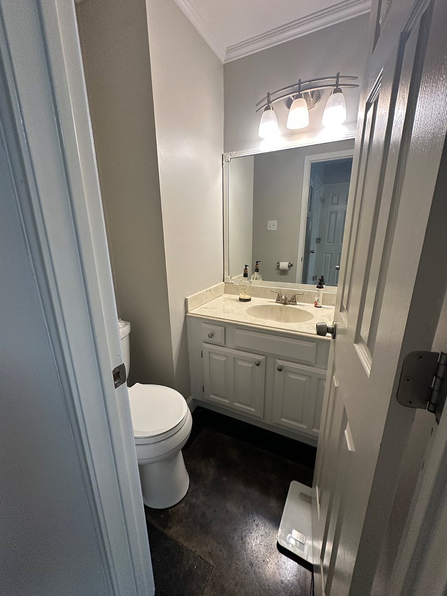 1/2 bathroom in the kitchen area