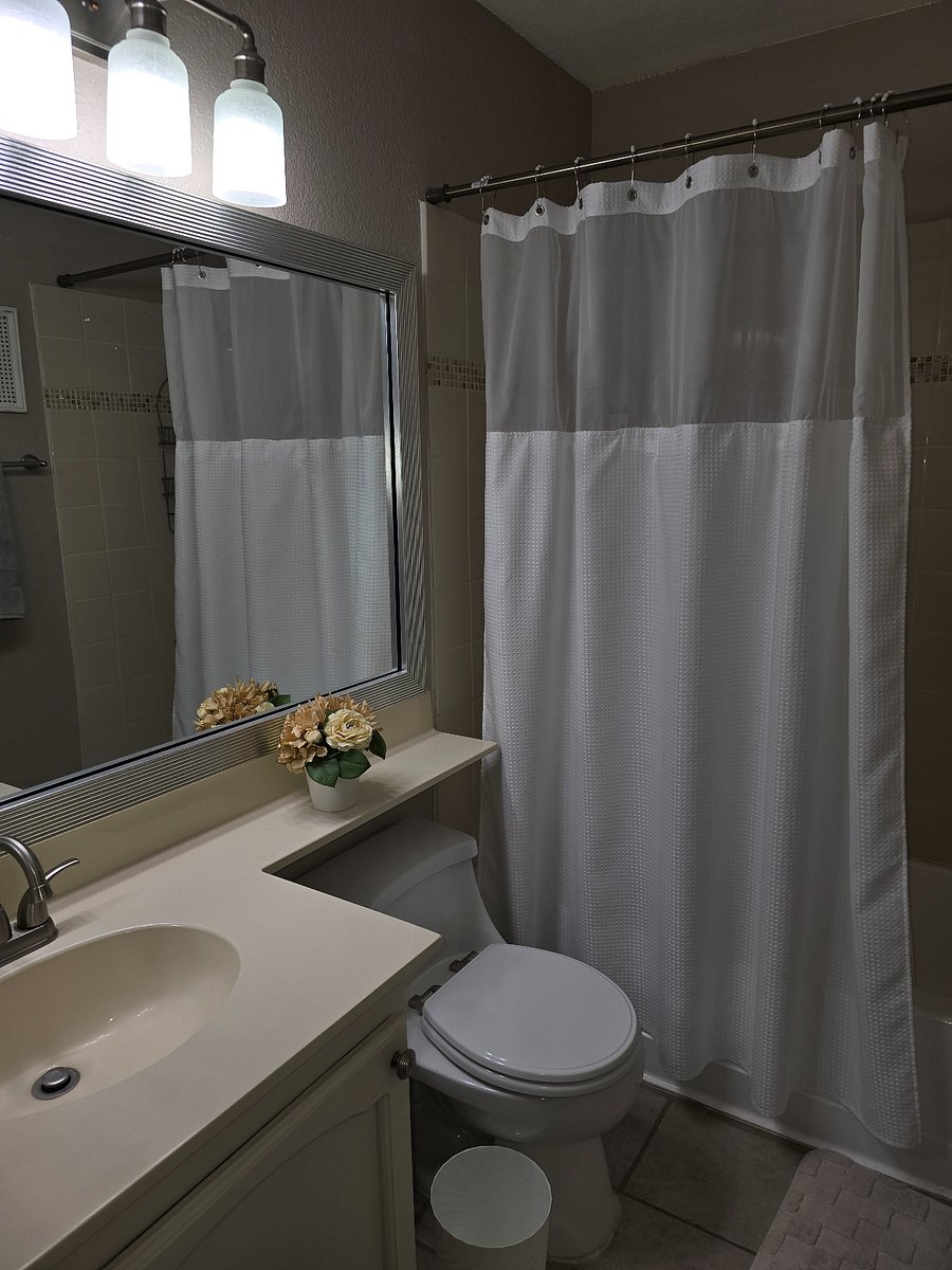 Master Bathroom en suite