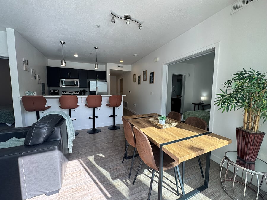 Furnished Finder property 1007507_1 photo 3