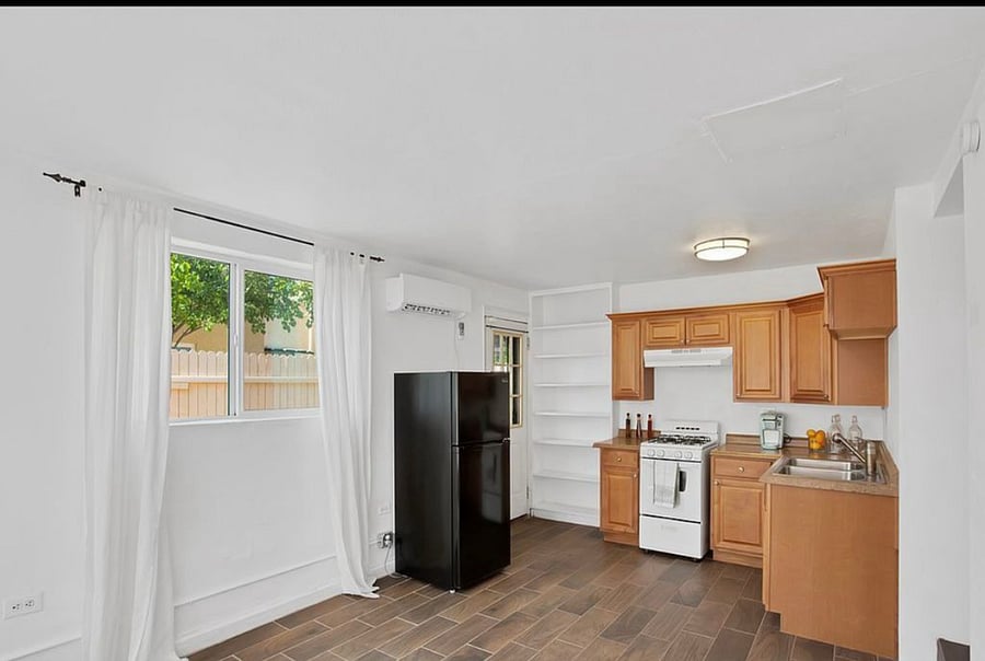 Furnished Finder property 1007513_1 photo 3