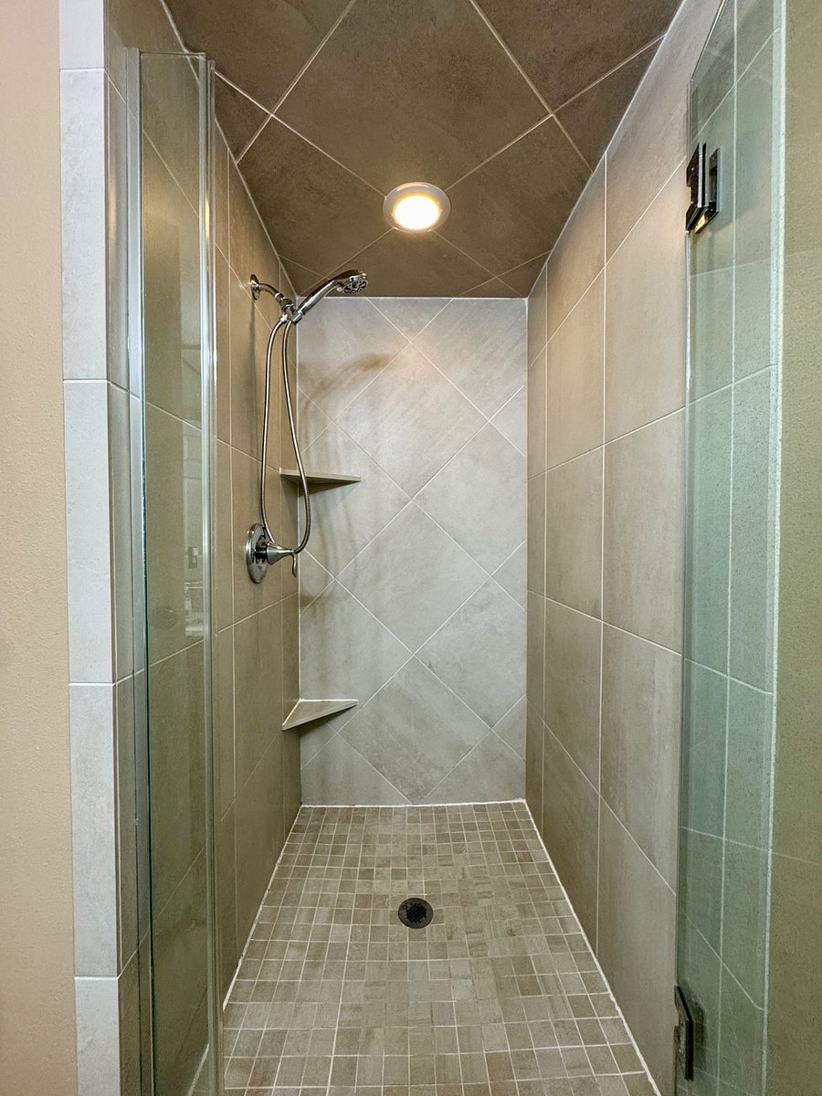 Furnished Finder property 1007515_1 photo 11