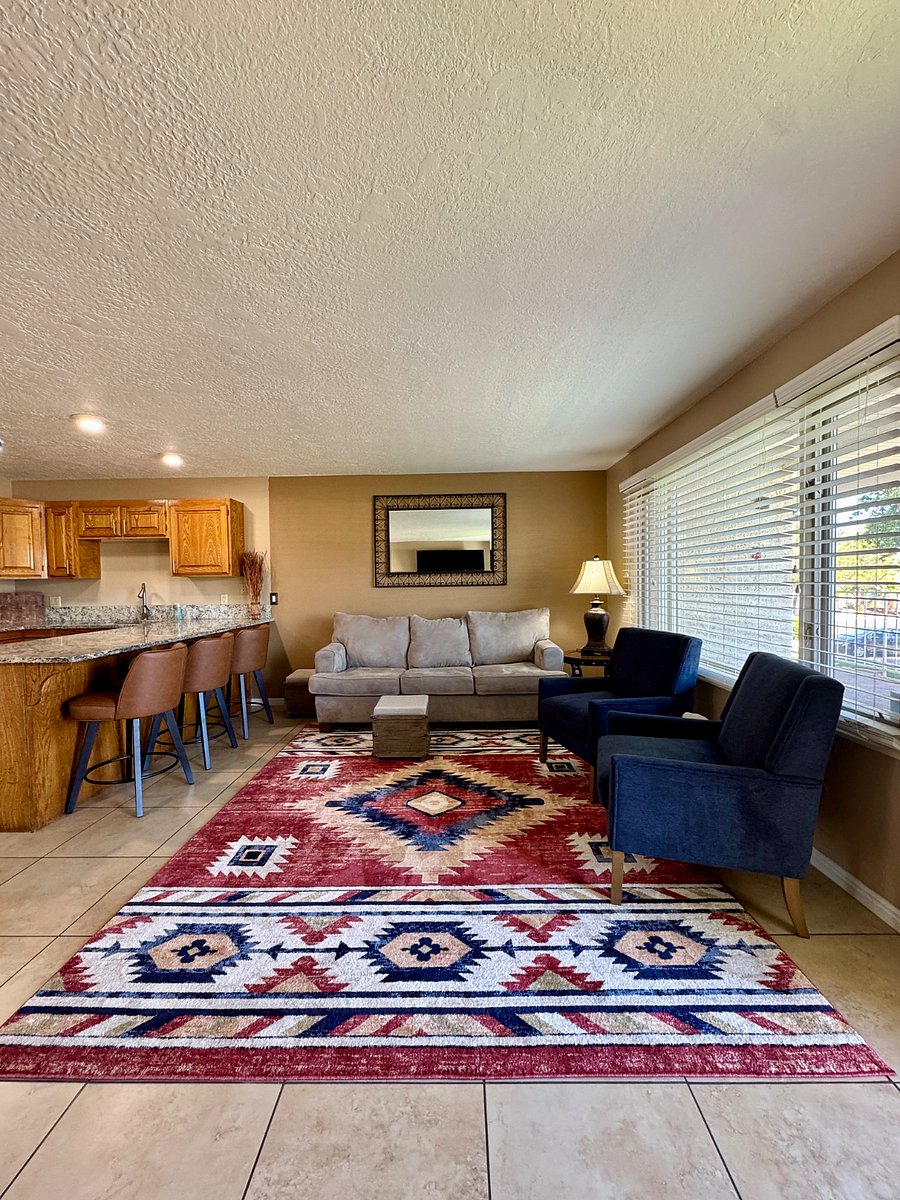 Furnished Finder property 1007515_1 photo 2