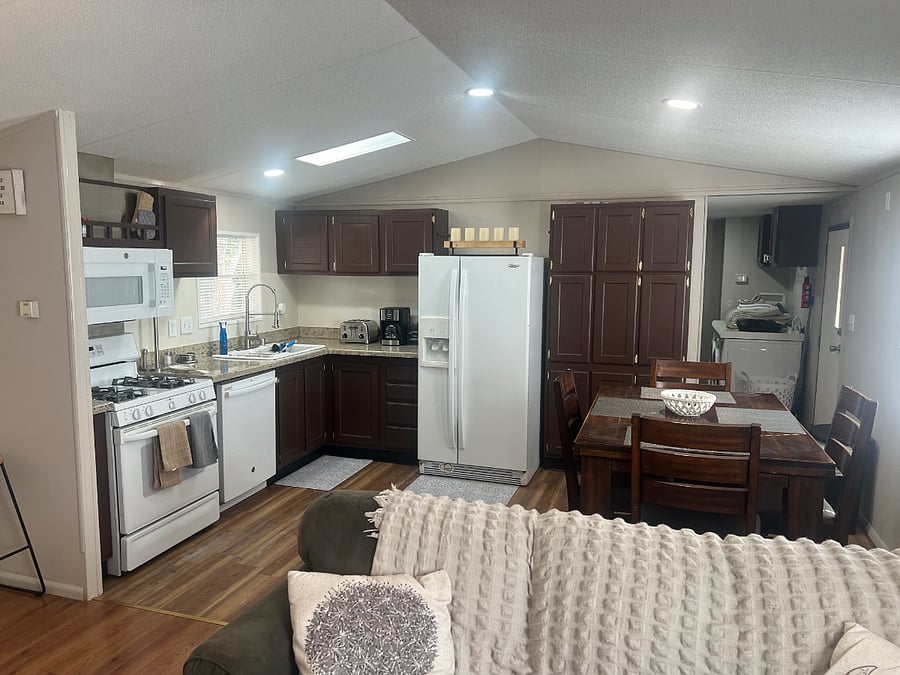 Furnished Finder property 1007554_1 photo 3