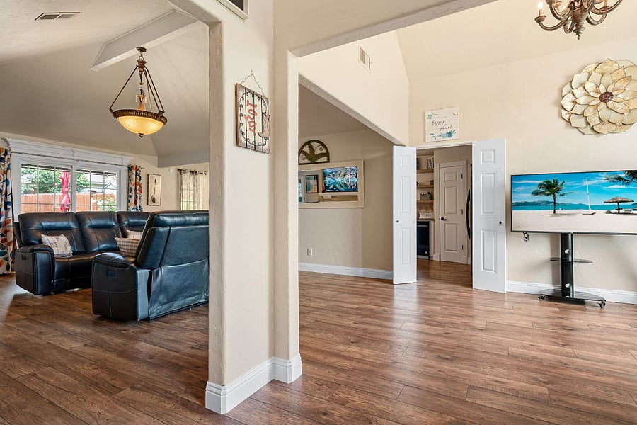 Furnished Finder property 1007555_1 photo 11