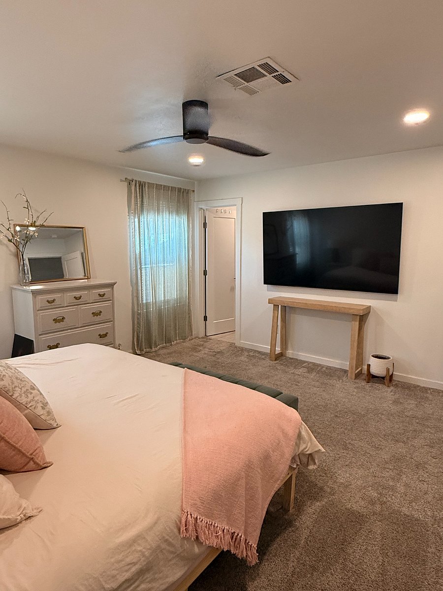 Main bedroom