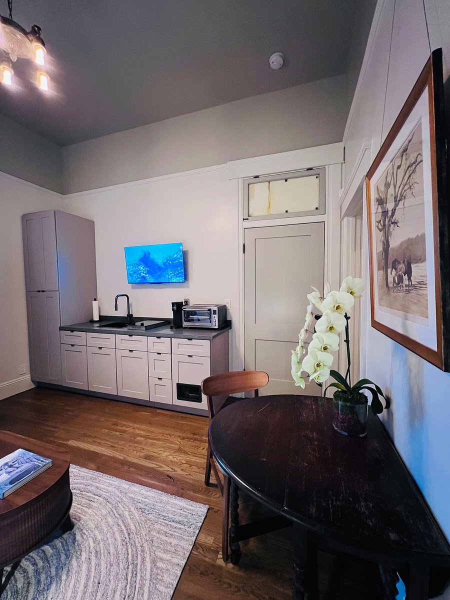 Furnished Finder property 1007571_1 photo 33