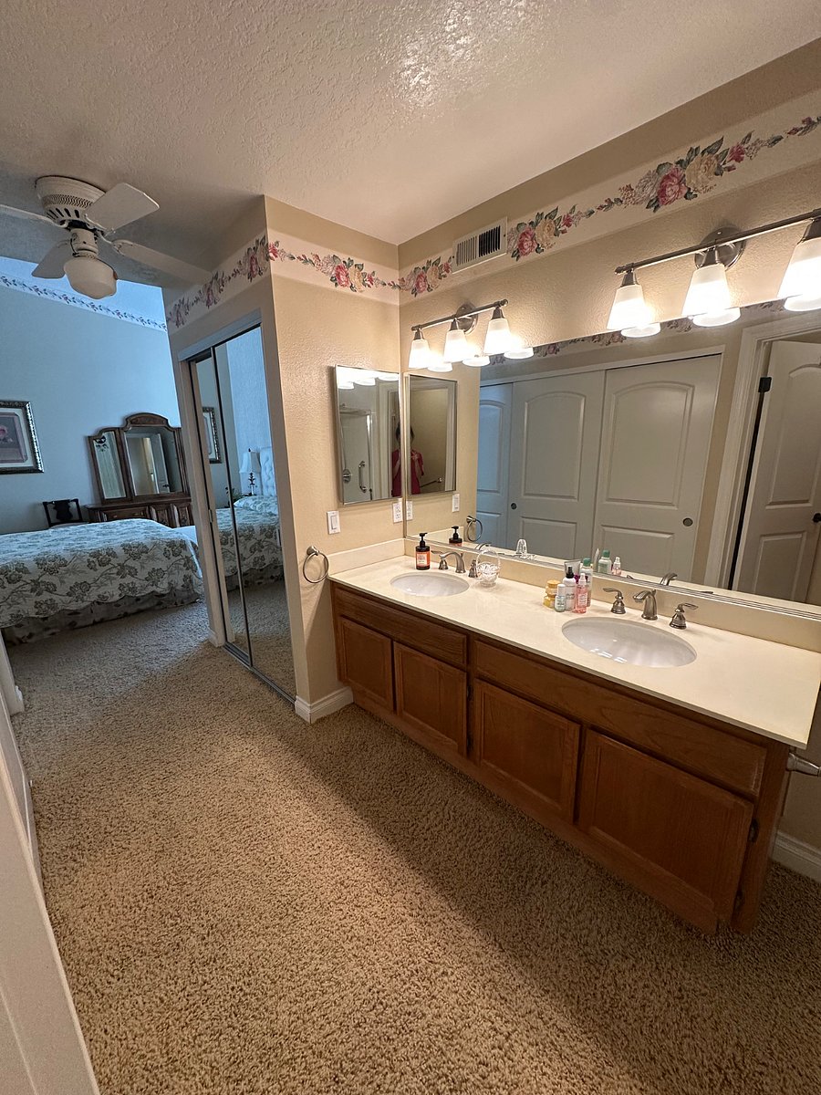 Furnished Finder property 1007605_1 photo 2