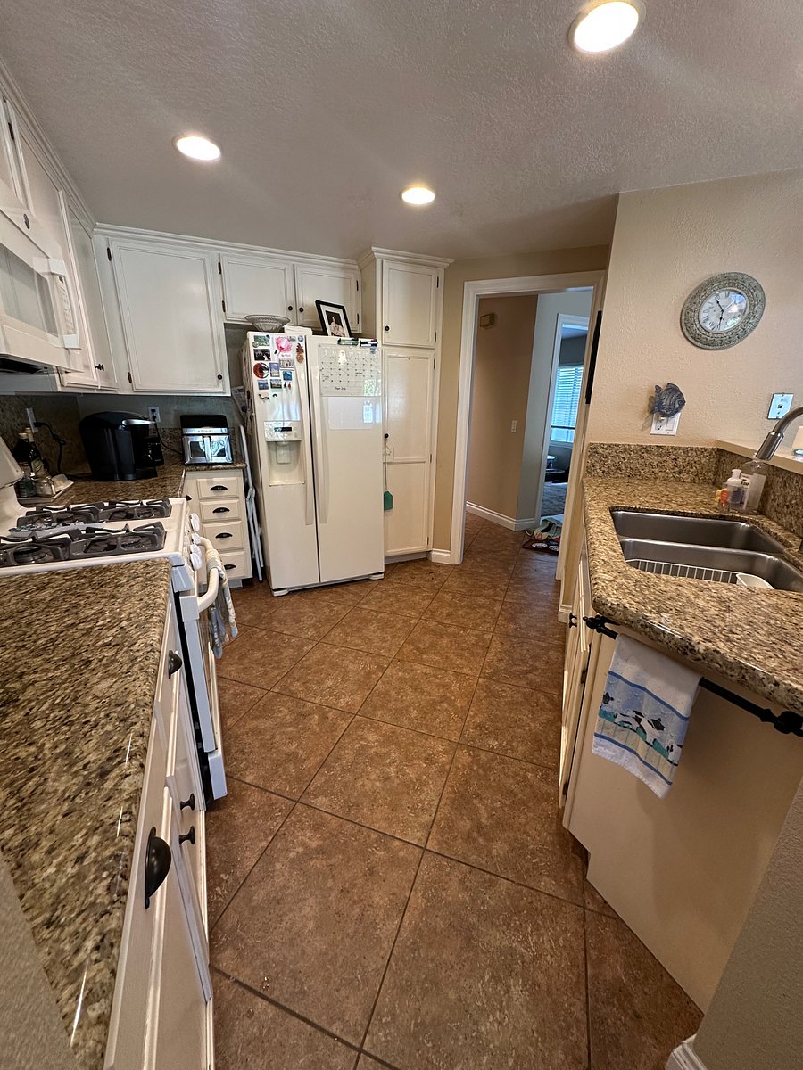 Furnished Finder property 1007605_1 photo 14