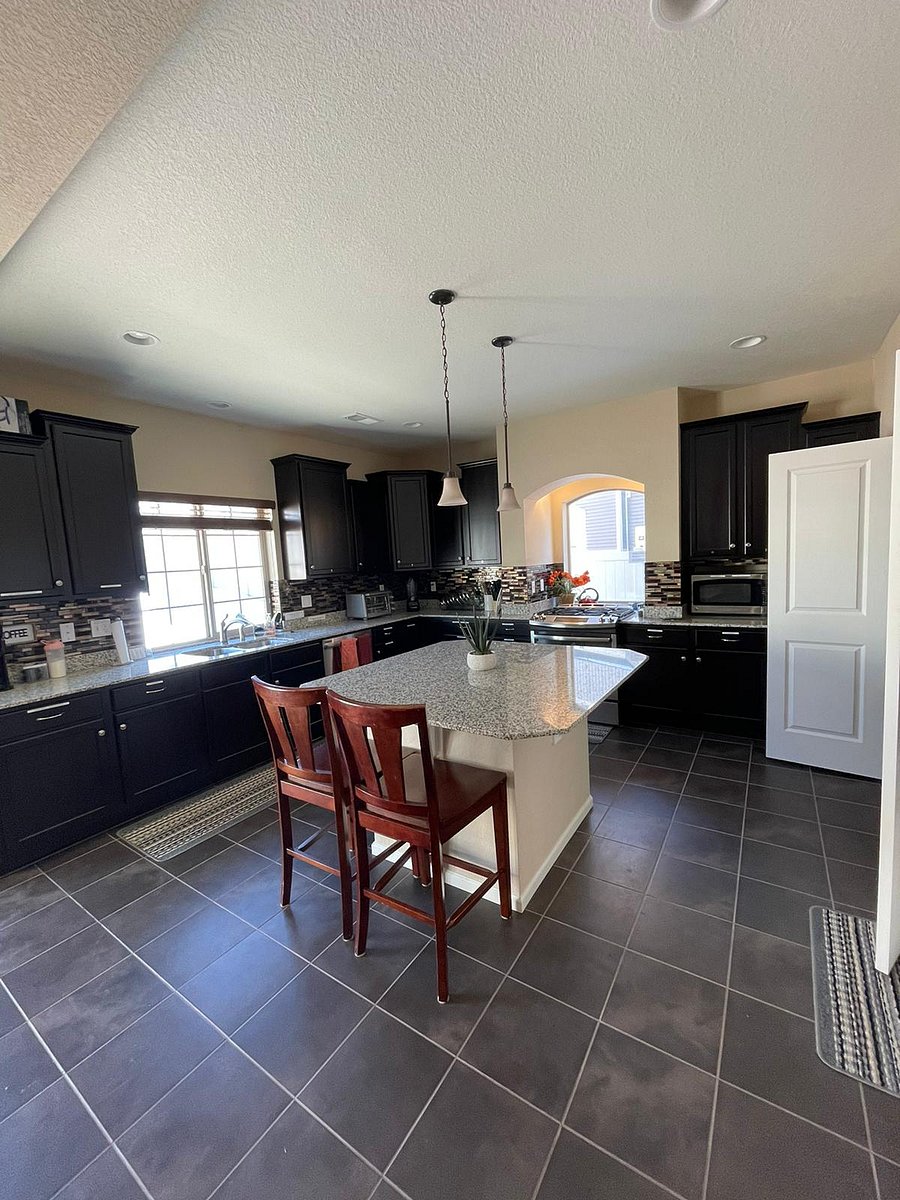 Furnished Finder property 1007606_1 photo 4