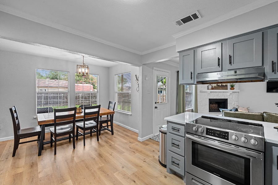 Furnished Finder property 1007611_1 photo 4
