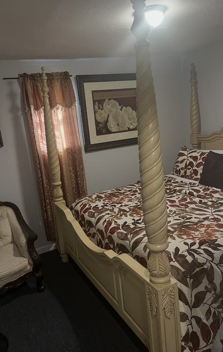 Furnished Finder property 1007617_1 photo 10