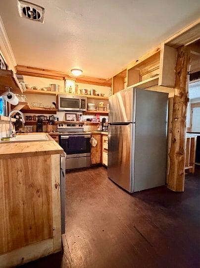 Furnished Finder property 1007623_1 photo 5