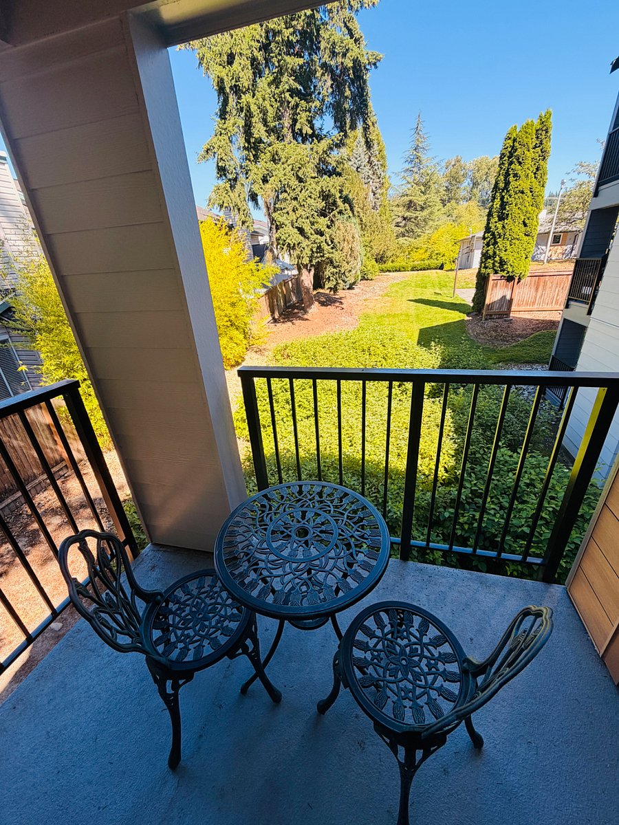 Furnished Finder property 1007626_1 photo 29